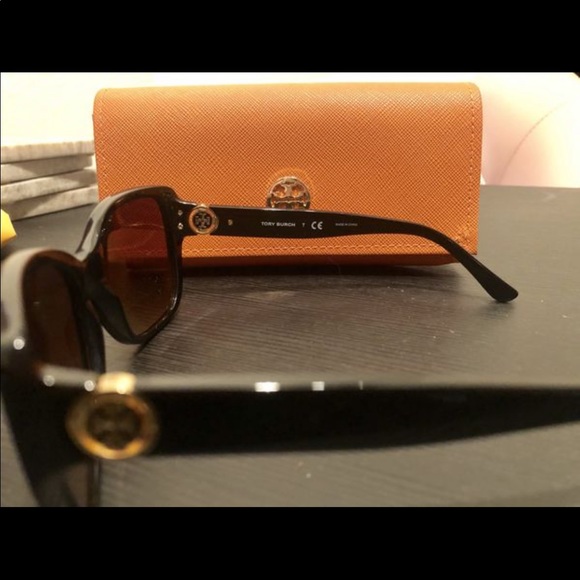 Tory Burch Sunglasses New